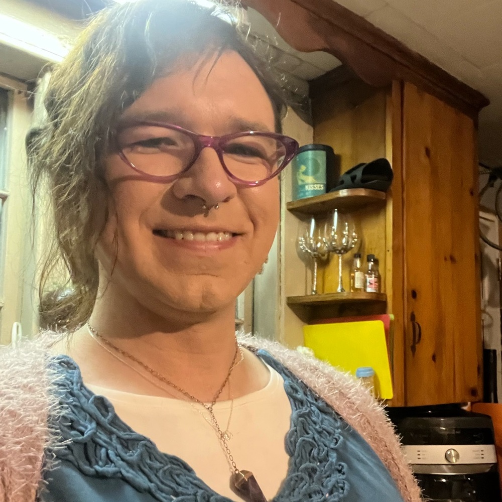 Meet your Posher, Ophelia